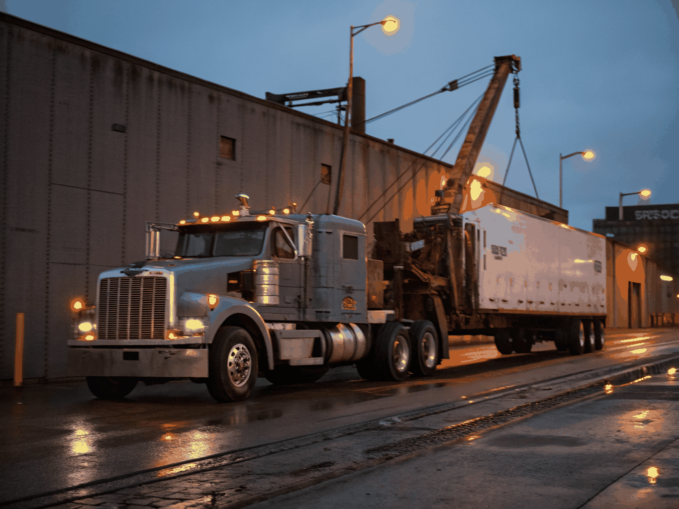 Heavy duty commercial tow truck rig